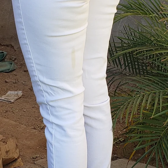 YMI Super Skinny Jeans - Picture 5 of 8